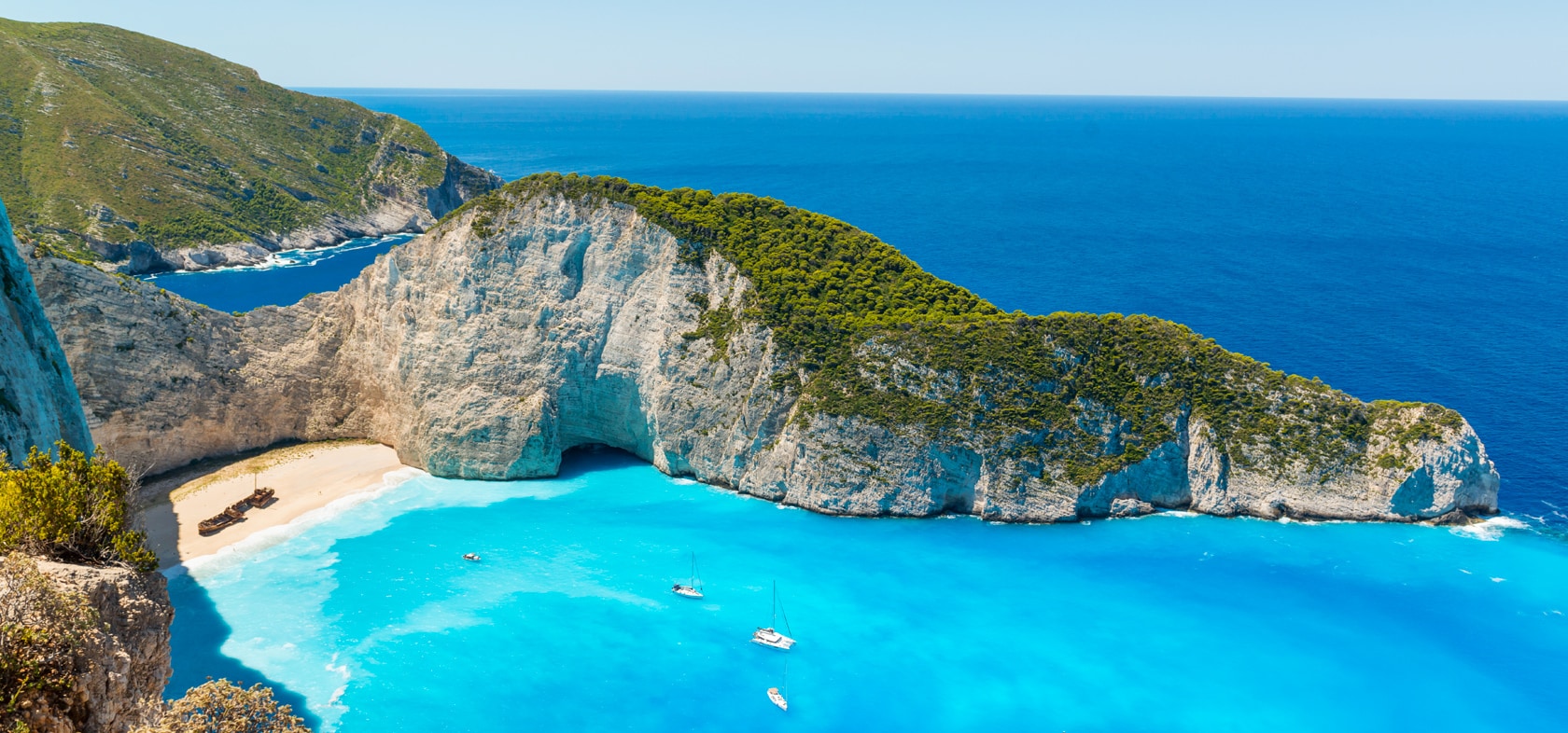 Cruzeiros em Junho 2024 Ofertas Mediterrâneo e outros destinos Costa